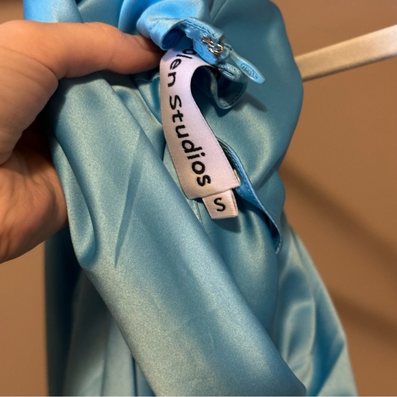 Stolen stores butterfly dress in blue - Picture 6 of 6